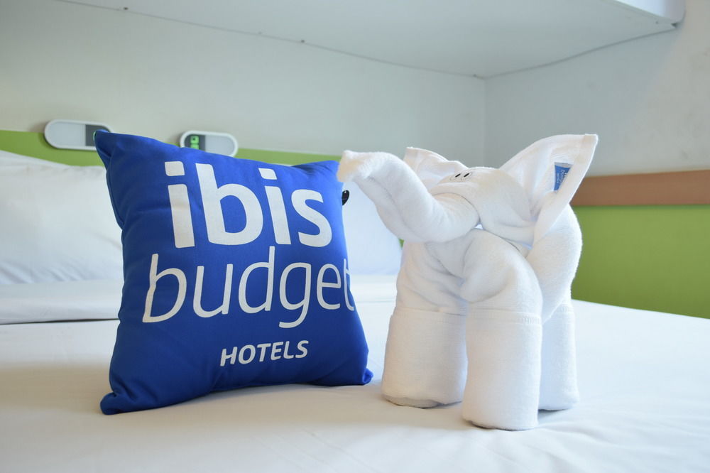 Ibis Budget Tendean - Chse Certified