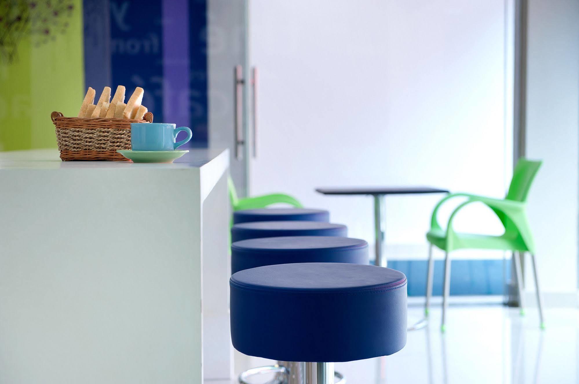 Ibis Budget Tendean - Chse Certified Hotel Semarang
