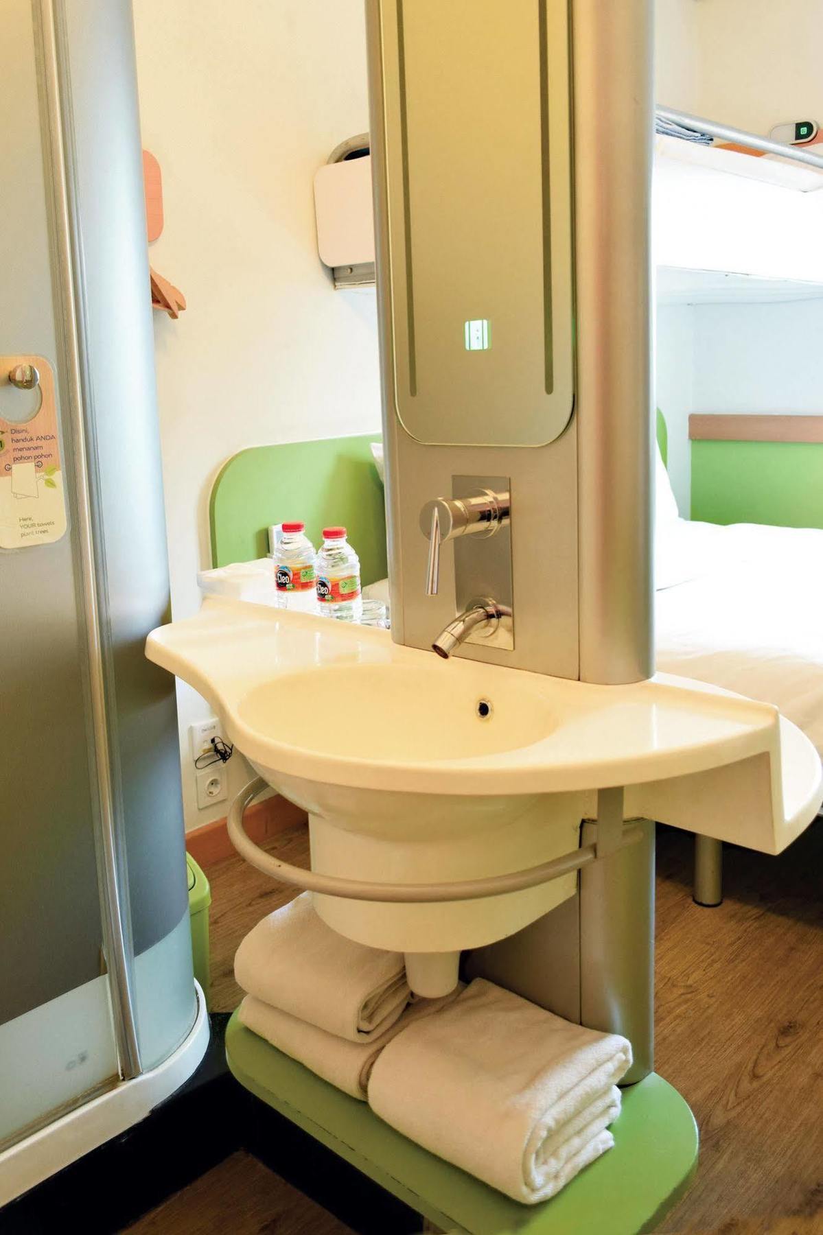 Ibis Budget Tendean - Chse Certified Semarang