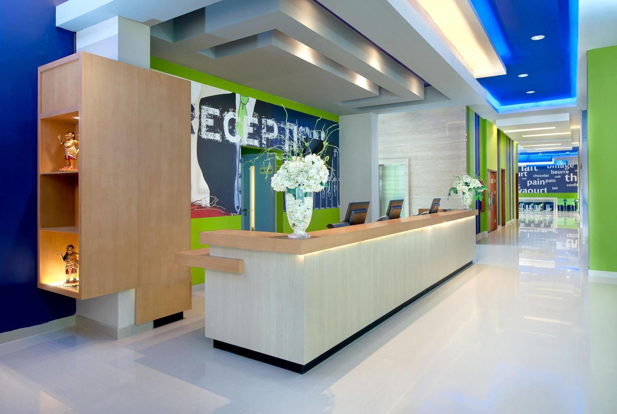 Hotel Ibis Budget Tendean - Chse Certified Semarang